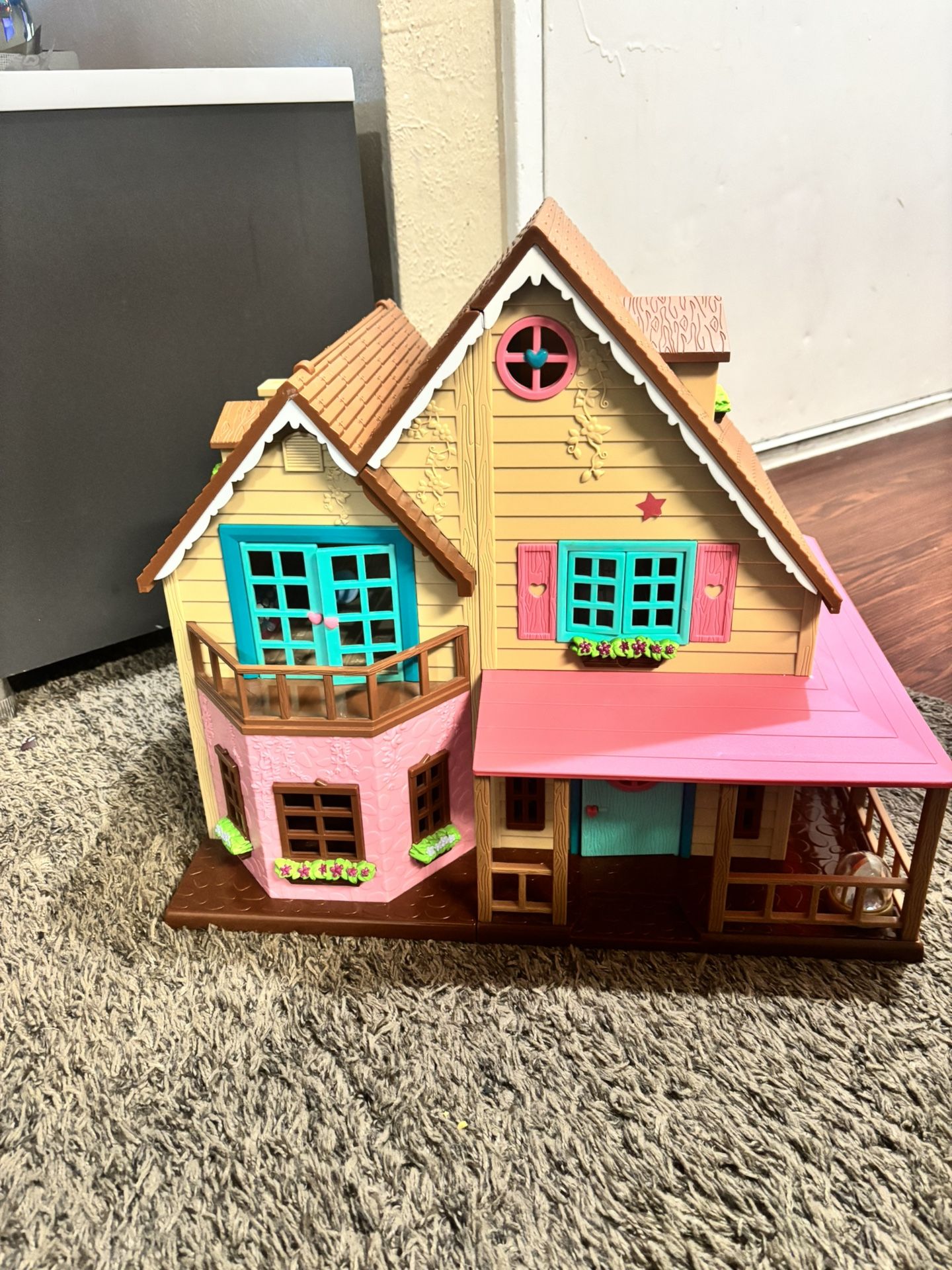 Doll House π‘