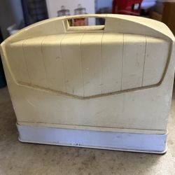 White Seeing Machine 