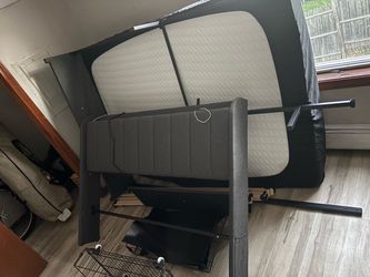 Full size bed with mattress in very good condition bed not even a month old