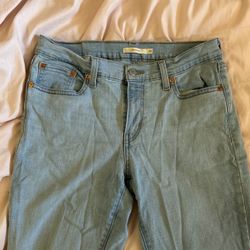 Levi’s Jeans