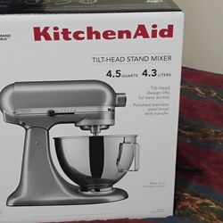 Kitchen aid mixer