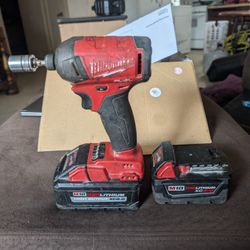 Milwaukee Impact With 2 Batteries 
