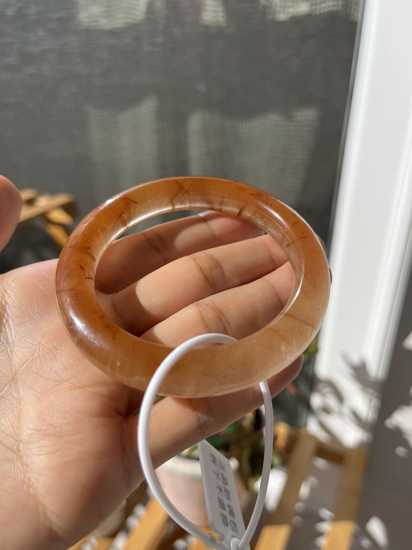 💫 Rabbit Hair Quartz Crystal Bangle – Golden Glow in Sunlight, Petite Size