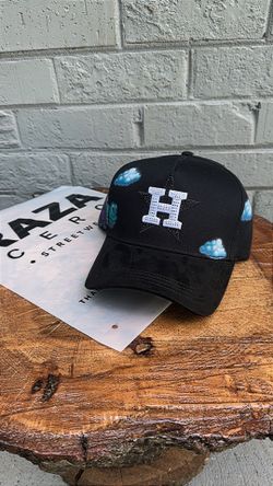 RAZA CERO Dandy Hats x Junior H "Dias Nublados"