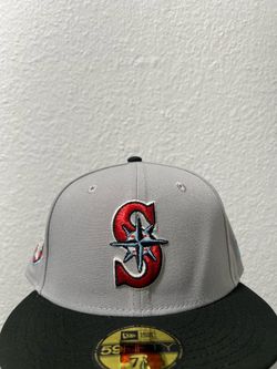 Brand New MLB New Era 5950 Seattle Mariners exclusive fitted hat