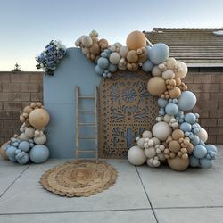 Balloons/backdrops And Marquee Numbers/letters 