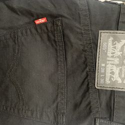 Men’s Black Levi’s 28/30