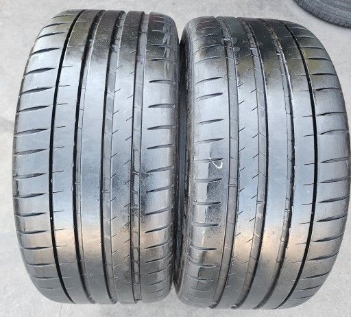 2 USED TIRES MICHELIN 235/35/19