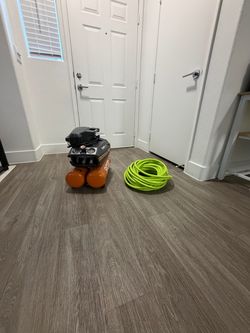200 psi 4.5 Gal. Electric Quiet Compressor, FlexzZilla 100’ Airhose
