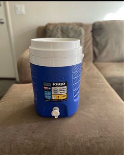 Igloo 2 Gallon Water Cooler