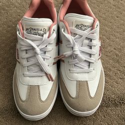 Levi’s Sneaker Woman 8.5