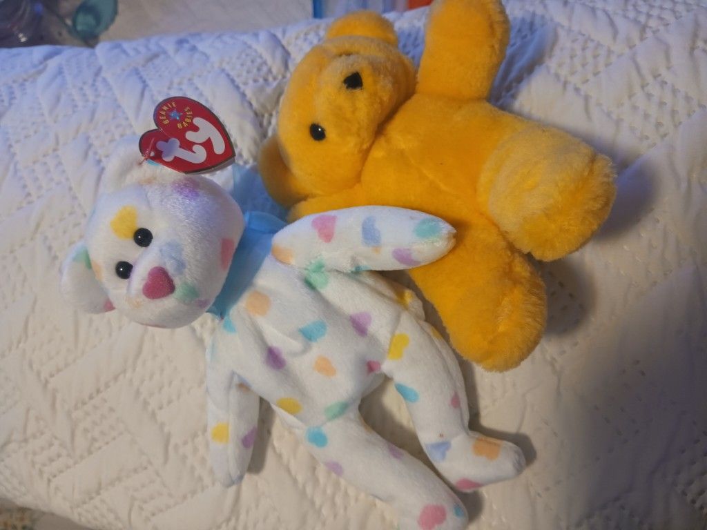 Beanie Baby W Hearts