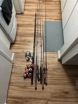 Fishing rod with fishing rails