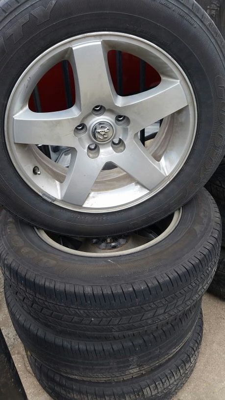Rines 17" ORIGINALES dodge charger