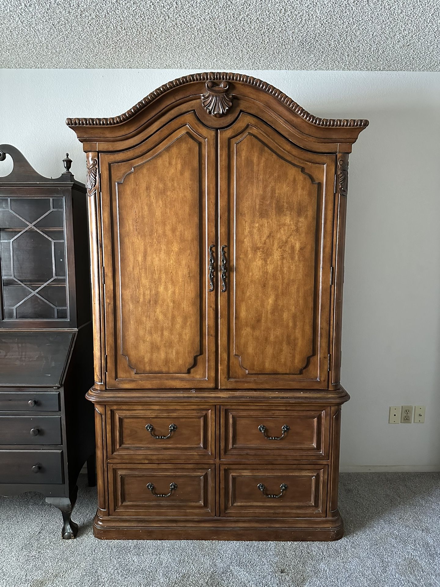 Bedroom Armoire