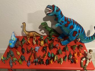 Dinosaur Bundle Lot: MUST TAKE ALL