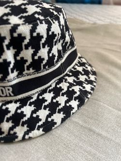 Sombrero stilo pescador Cristian Dior  parís original 100 x ciento algodón talla 57 está 9/10 es