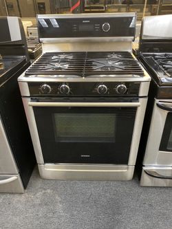 😘Stainless Steel Gas Stove With Free Delivery😘