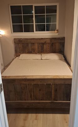 Rustic Design High Bed 