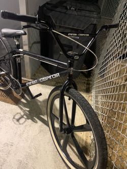 Gt bike interceptor 29 black on black rims