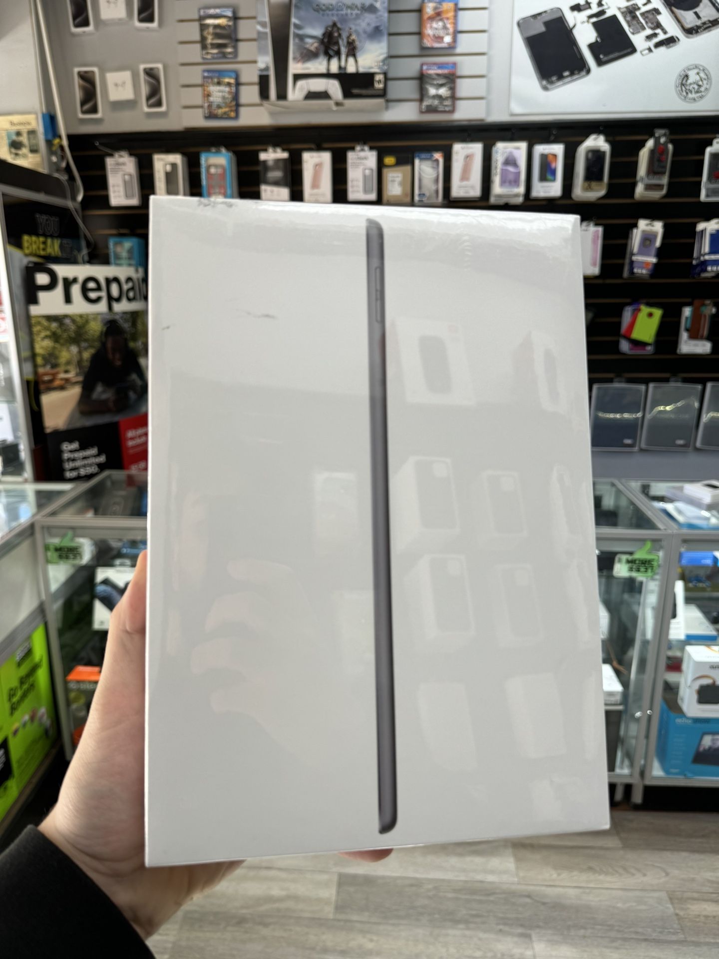 iPad 9 64GB WiFi NEW SEALED