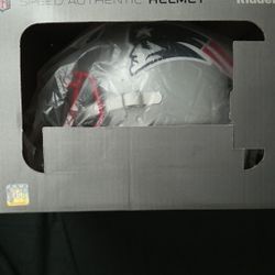 Milton Williams Autographed Helmet 