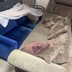 Couch / Sofa / Couches For Sale $100/ No Rips 