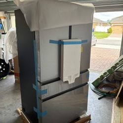 Café 36in Smart 4-Door Refrigerator Platinum Glass