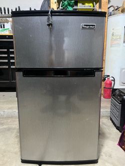 Mini Fridge with freezer