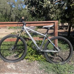 Giant Mountain Bike 
