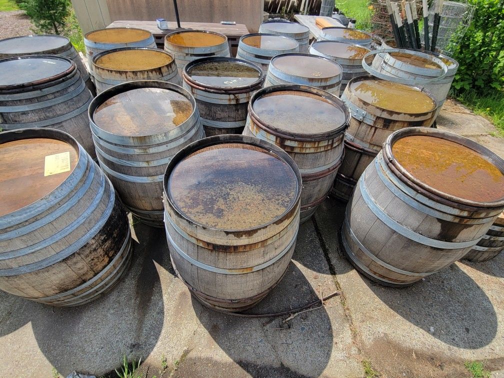Oak Wine Barrels (Full & Half)