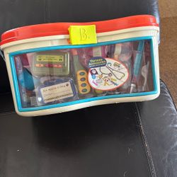 Kids Dr. Kit  13 Pieces Kids Love It!