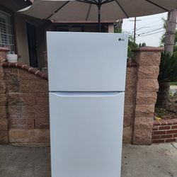 🔴3MONTHS WARRANTY 30X33X66 LG FRIDGE 20CUFT WHITE