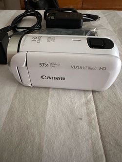 Canon VIXIA HF R800 HD Camcorder Bundle x2
