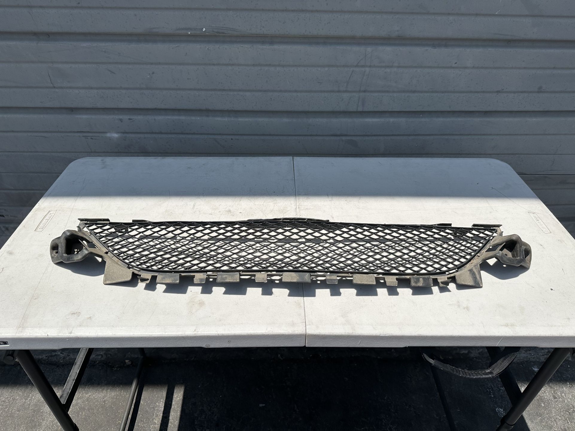 2014-2018 Mercedes W205 C63 C43 C300 AMG Lower Bumper Grille