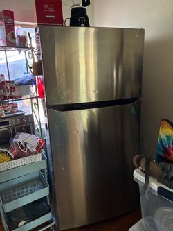 Refrigerator