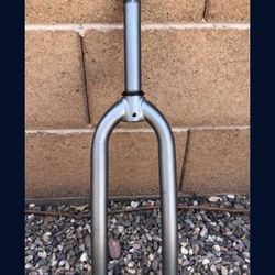 26” Forks  1” Threaded 