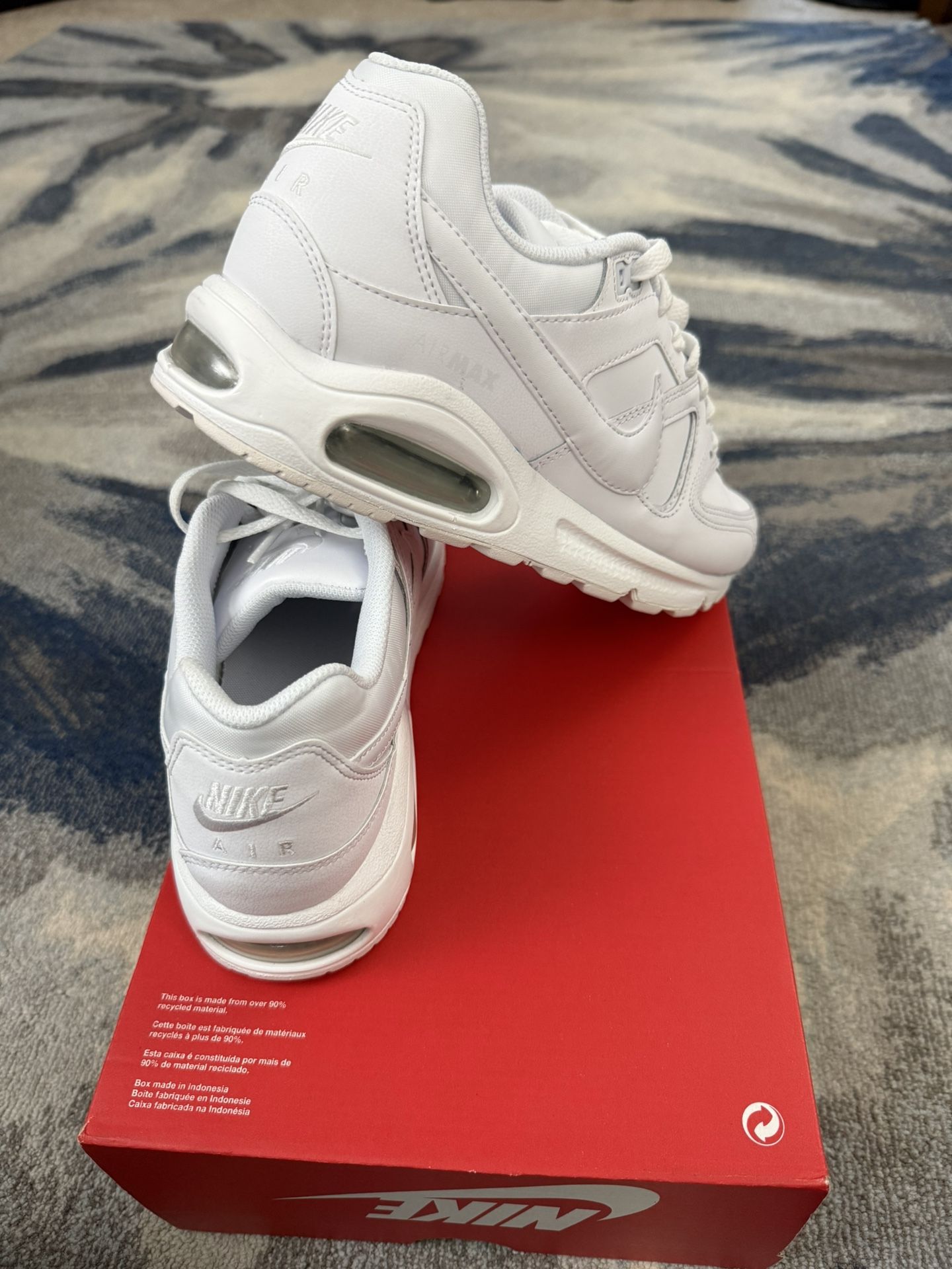 Nike Air Max for Men Size 9 Pick up in Palatine $90.