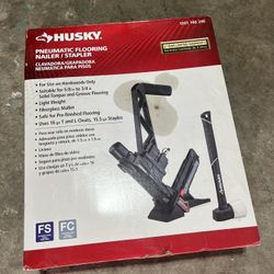 Pistola  De Clavos Y Grapas Para Piso de Madera 