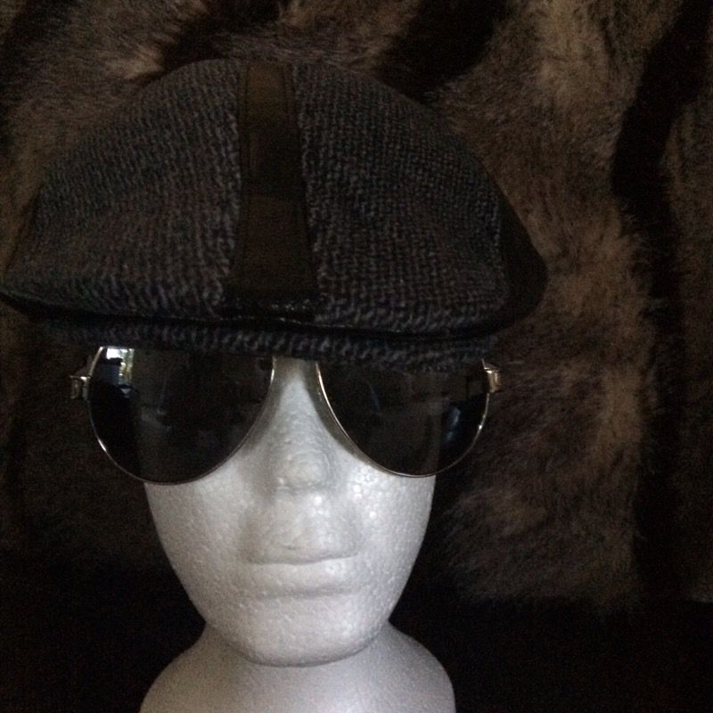 Kangol style black leather and wool fabric hat