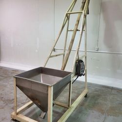 10' & 12' Screw Conveyor (Food Processing)