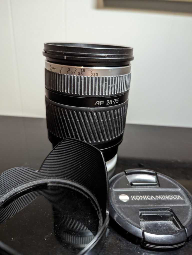Konica Minolta 28-75/2.8 D (Sony A-mount)