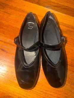Ballet flats