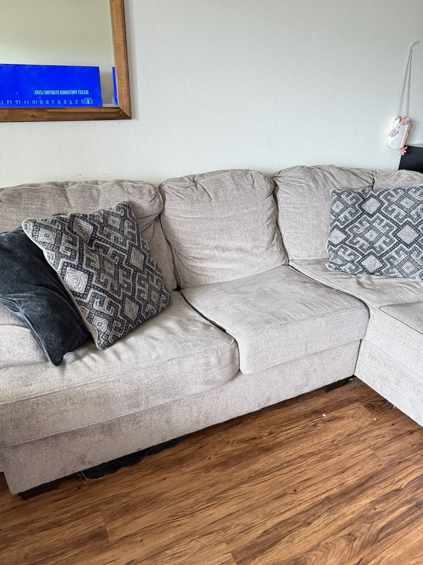 Sectional couch