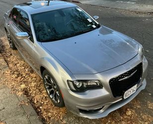 2018 Chrysler 300