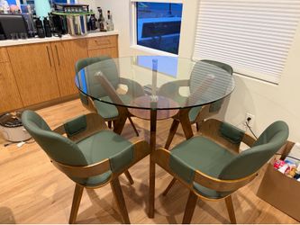 NEW $375 OBO  Oscar Walnut Glass Top 42 in. Round Counter Table