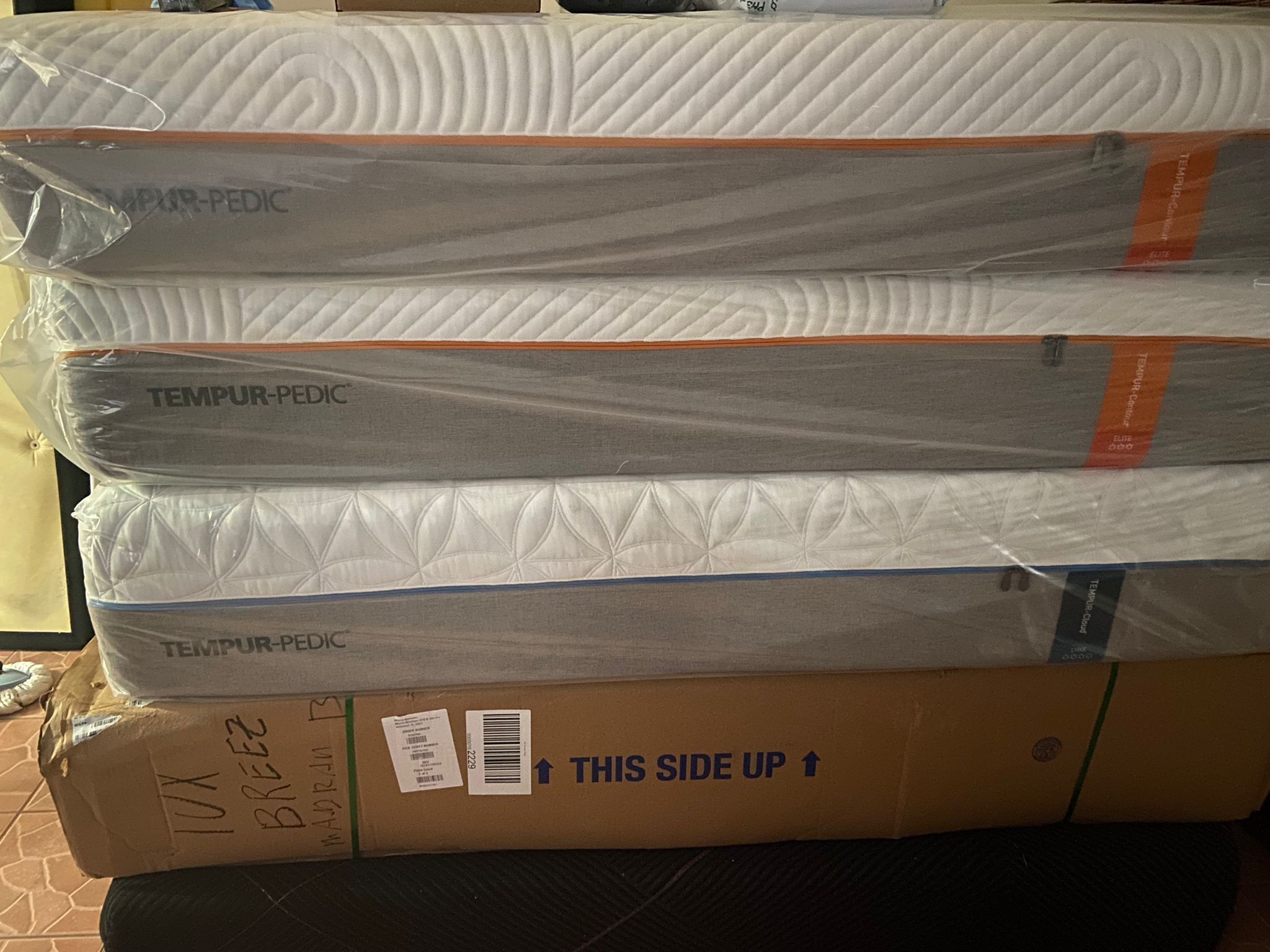 Tempurpedic Contour Elite Medium King New