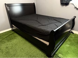 The Casper Nova Hybrid (FULL) Mattress + Full Bed Frame + Box