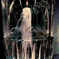 Beautiful Crystal Nativity Hurricane