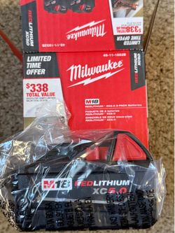 Milwaukee Battery